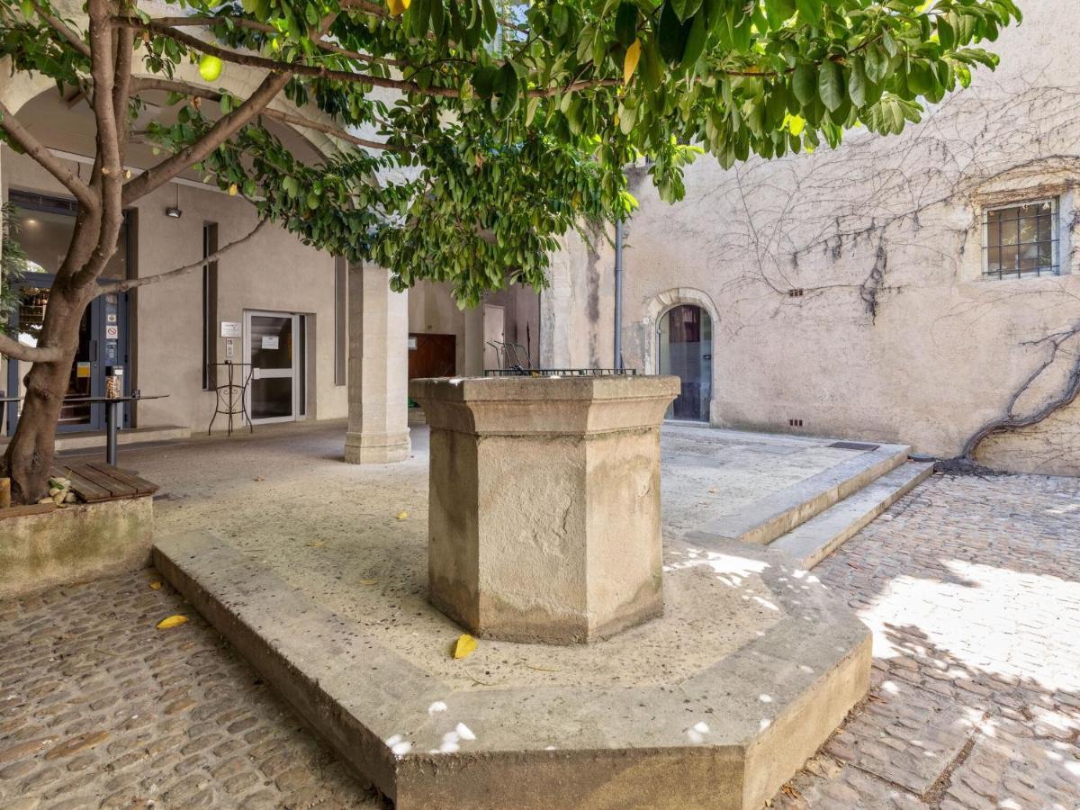 Holiday Home In Avignon Next To The City Centre Buitenkant foto